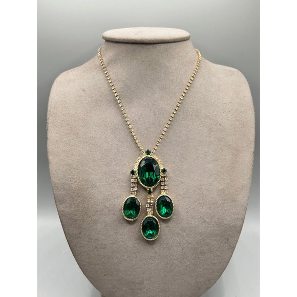 Rhinestones & Green Emerald Glass Stones Necklace Clear & Green Prong Set Stones - Picture 5 of 9